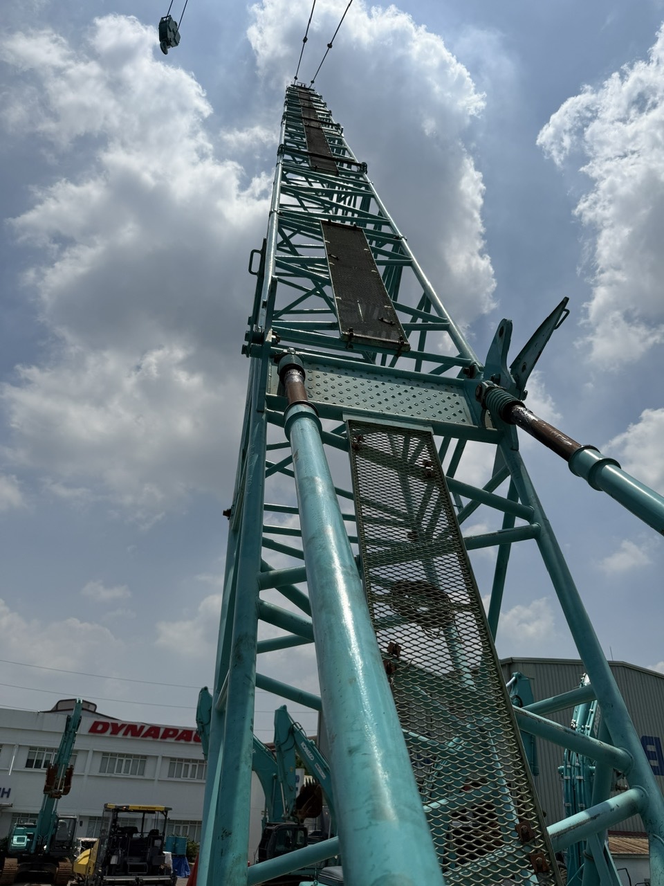 Bán cẩu xích Kobelco 55 tấn